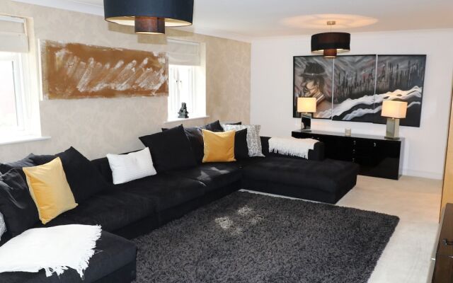 Brackenhurst Drive