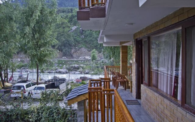 Hotel Himalayan River & Camping