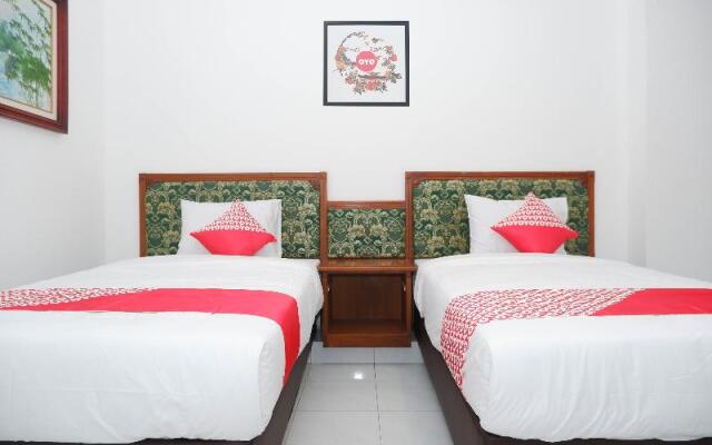 Hotel Surya Solo by OYO Rooms