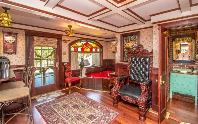 Adventure Suites