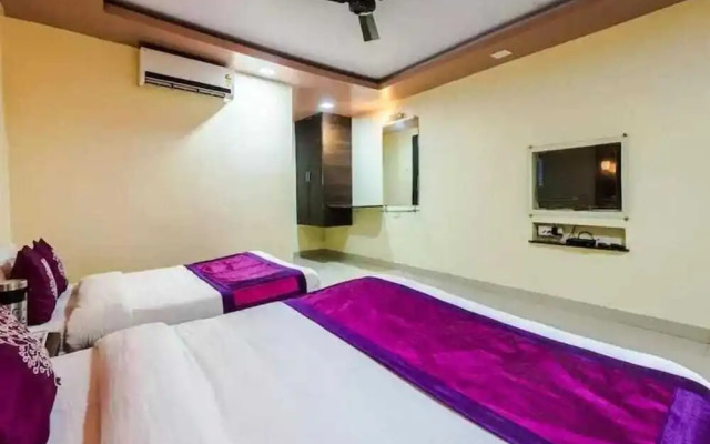 Shri Laxmi Narayan Bungalow