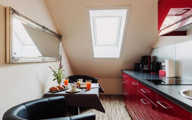 Wurmberg Hexe mit Blick auf den Wurmberg