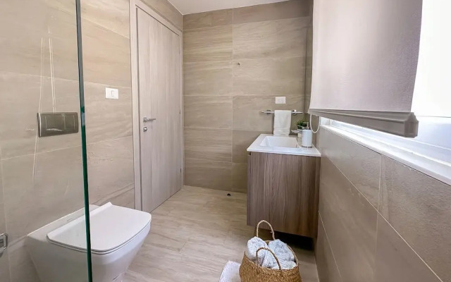 One Bedroom Apartment