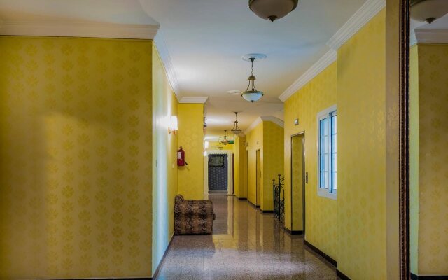 OYO 128 Al Hamra Palace 1