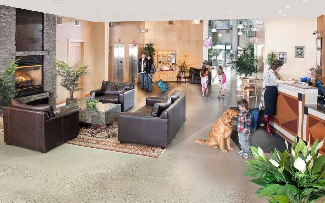 Best Western Plus Kelowna Hotel & Suites