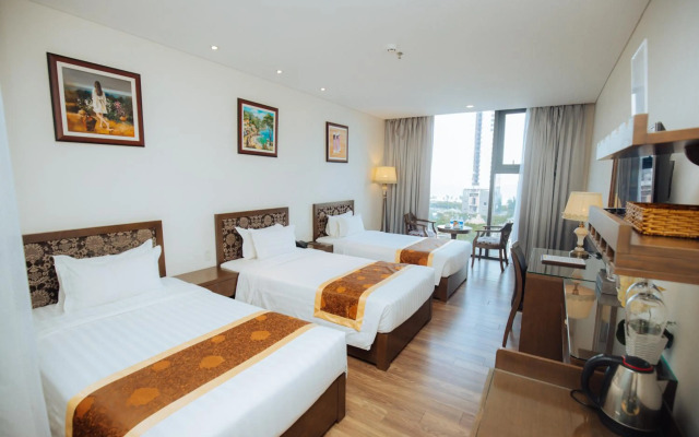Danaciti Hotel