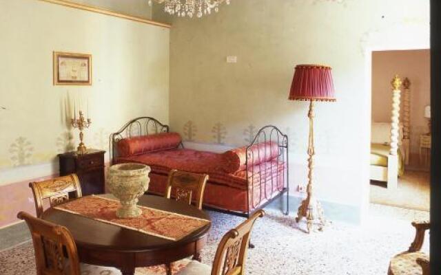 Locanda Pietrasantese B&B