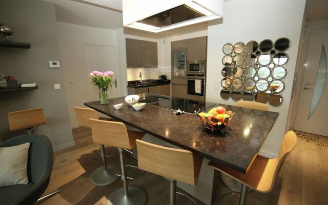 Modern Apartment Near Beach in Benodet France