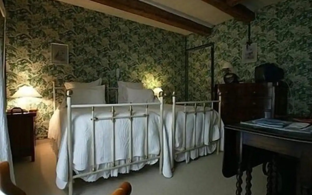 Hotel Kastell Dinec'h