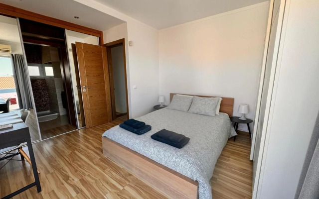 Alfarim House - close to Meco beach and Sesimbra