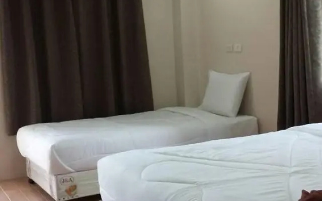 Sairee Center Guesthouse