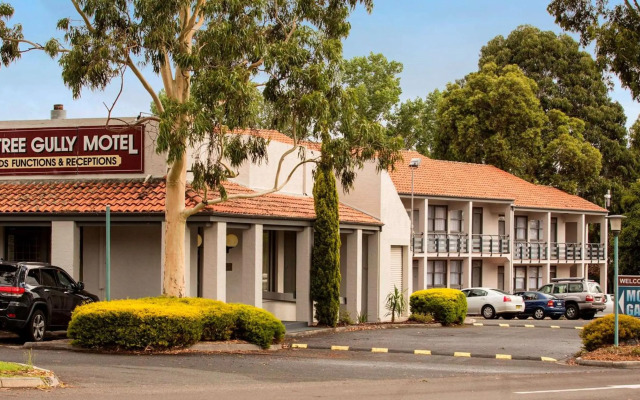 Nightcap at Ferntree Gully Hotel Motel