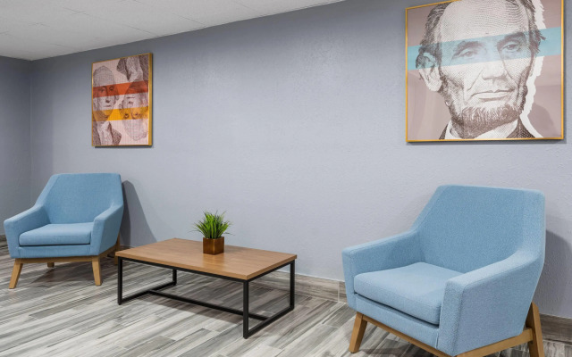 AmericInn by Wyndham Urbana/Champaign University Area