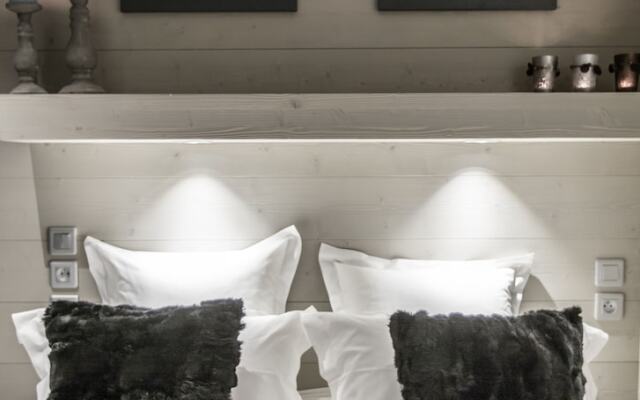 Whistler Lodge Apartment T5 B01-02