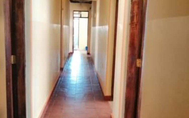 Diani Travelers Guest House