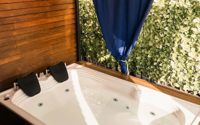 Glamping The Mountain