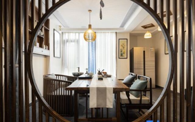 Wuyuan Mishu·Shiguang Homestay (County Center Xiangao Ancient City)