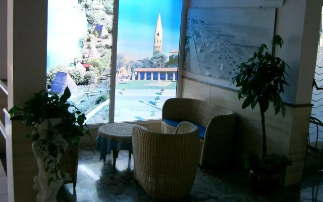 Hotel Maxim