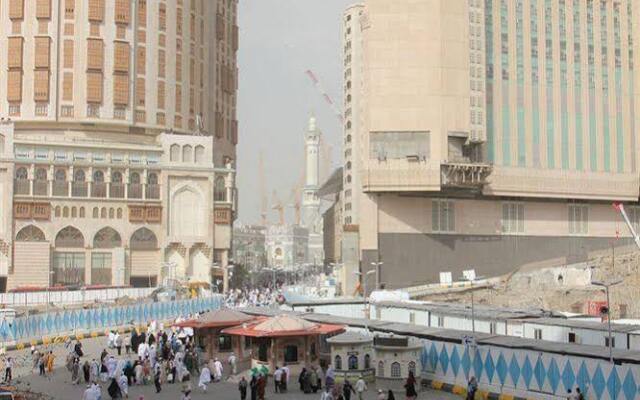 Haneen Al Firdous Hotel