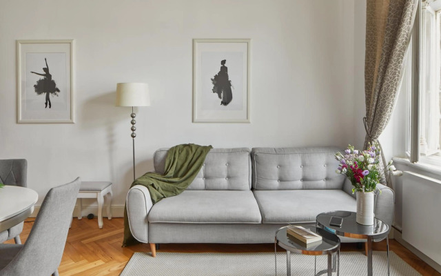 Deluxe Apartment in Lesser Town by Prague Days