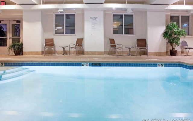 Holiday Inn Express & Suites Ogden by IHG