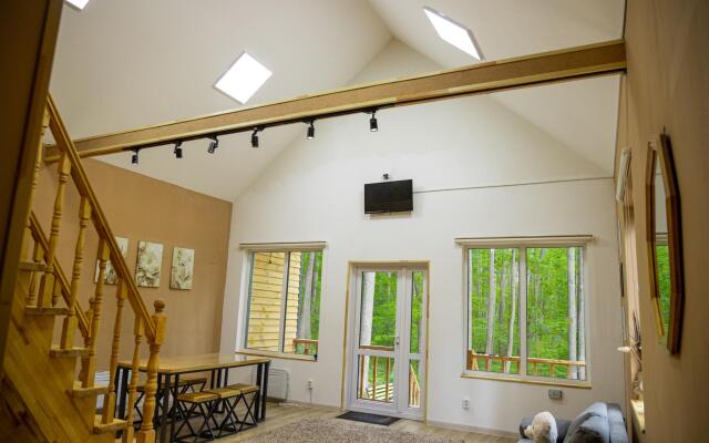 Lipa Cottage