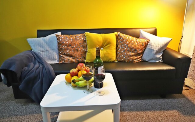 Birmingham Airport/NEC Chalets