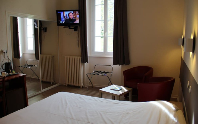 Logis Hôtel des Thermes