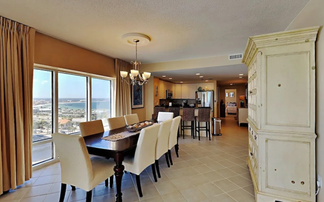 Emerald Isle #1108 - Emerald Dreams