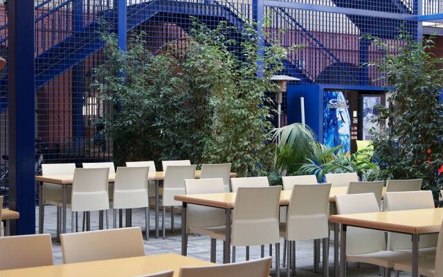 Albergue Inturjoven Huelva - Hostel