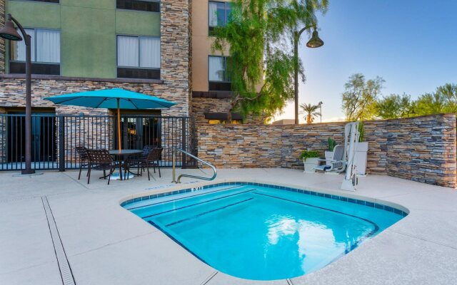 Holiday Inn Express Surprise by IHG