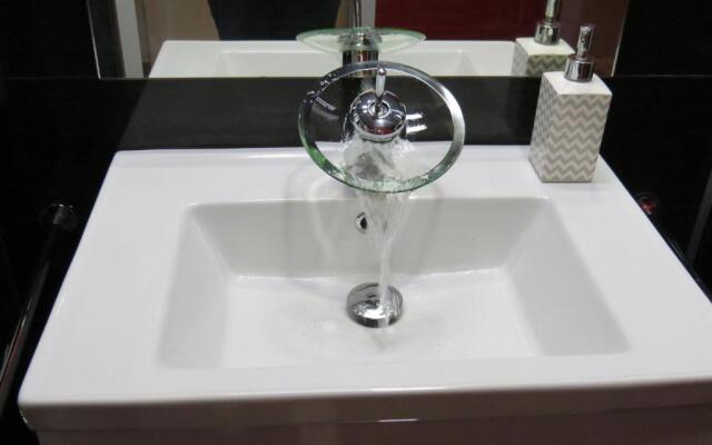 Three Rooms Apartment