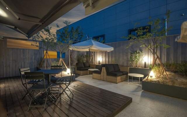Blo By Blo Hotel