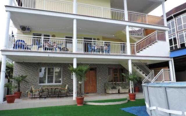 Снять дом 150м² ул. Разина, 17А, Сочи, Краснодарский край, р-н Лазаревский, мкр.
