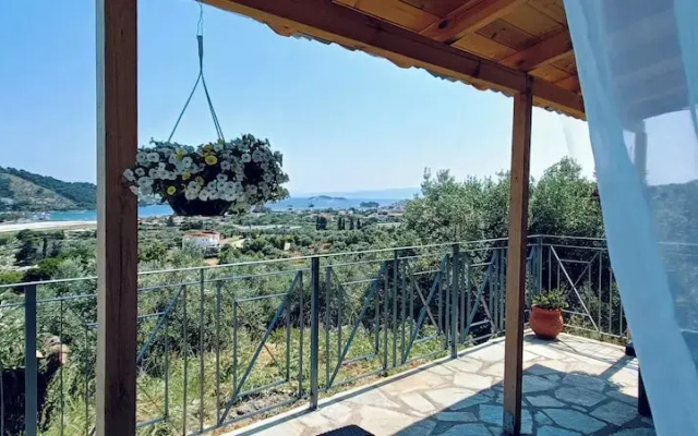 SkyFrame Apartments
