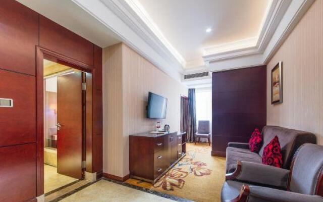 Vienna Classic Hotel (Changde Railway Station)