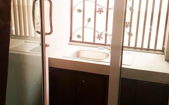 Warit Tower At Chang Phuak By Hjz