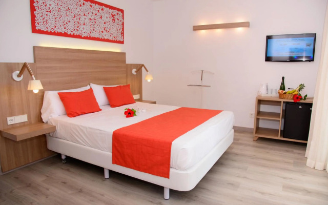 Cala Llenya Resort Ibiza - Hotel