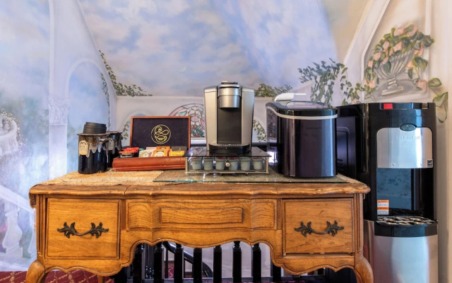 Central Park Bed & Breakfast