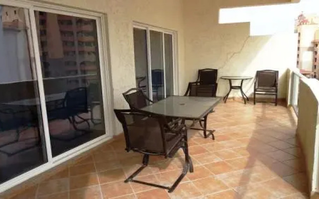 Delphin 505 - 2 Br Condo