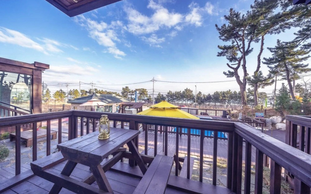 Gangneung Bluebaech Pension