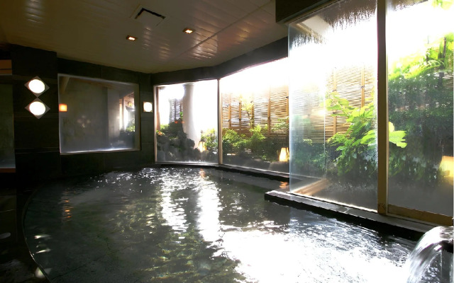 Tsukino Sumika Atami Juraku Hotel