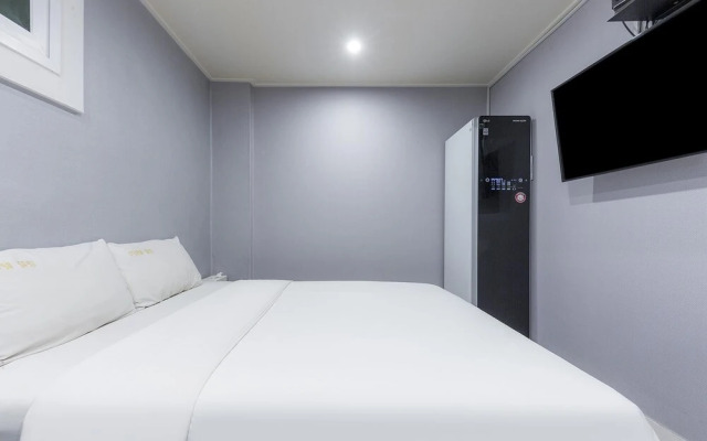 Chungju Healing Self Check-in Motel