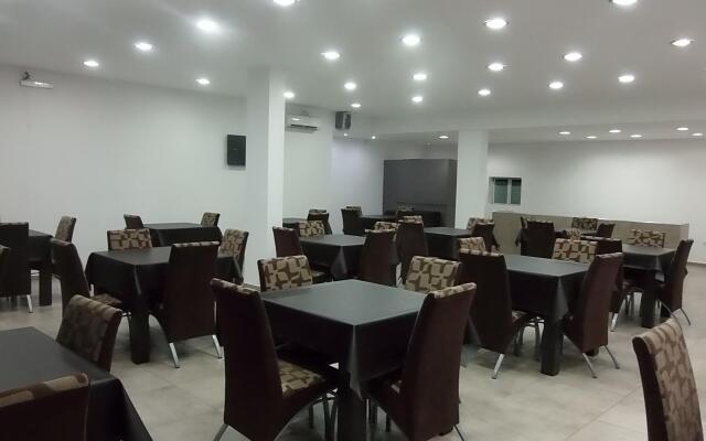 Pinar Del Lago Hotel