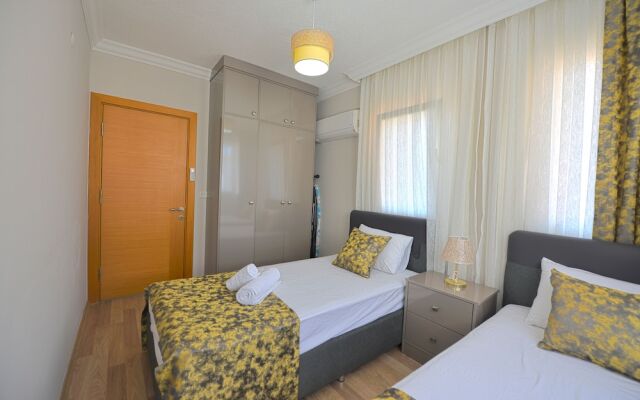 Ozgur City Residence