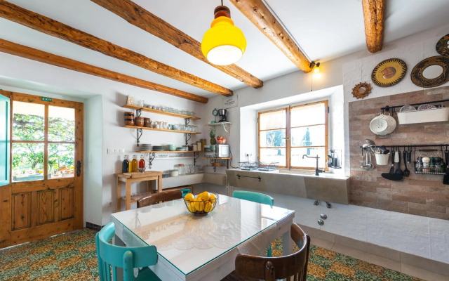 Rustic Stone Villa Begovi Dvori- Exclusive Privacy