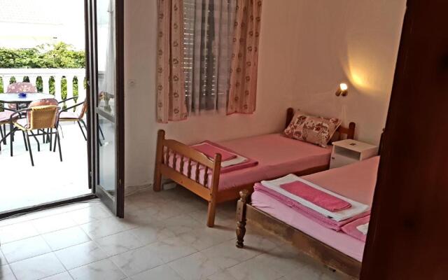 Apartments Ceca