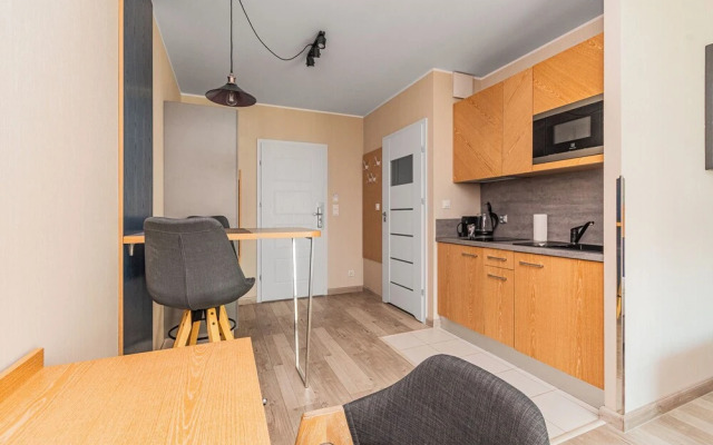Amber Port 12B by Grand Apartments