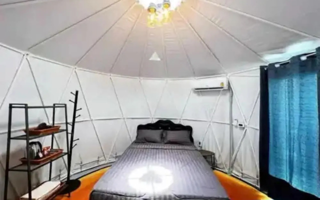 Yellowstone Cheewa View