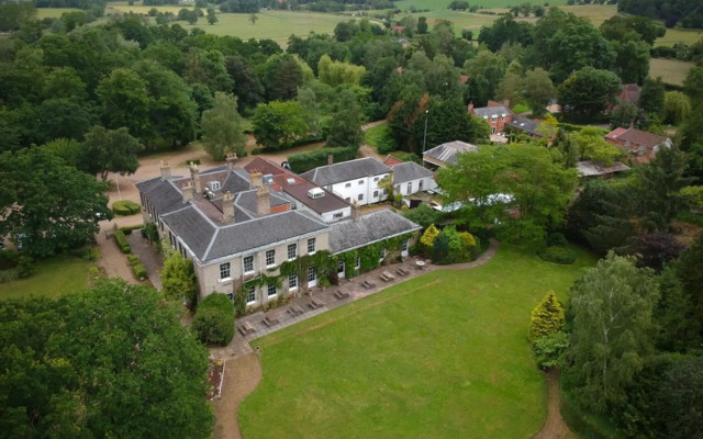 Caistor Hall Hotel